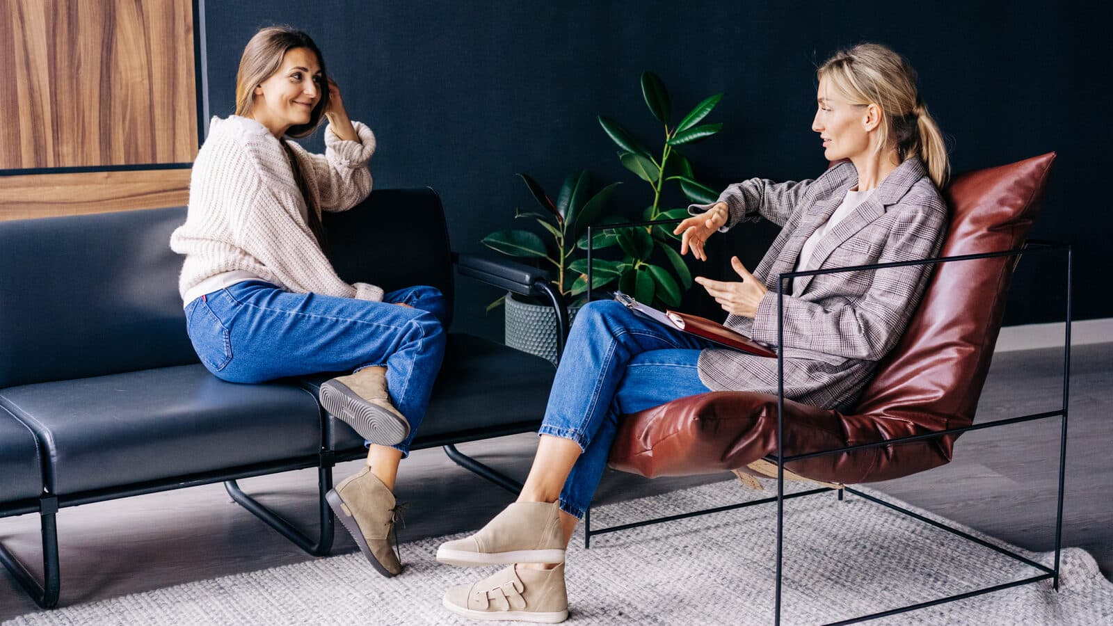 Dual Diagnosis Treatment for Women: What It Means